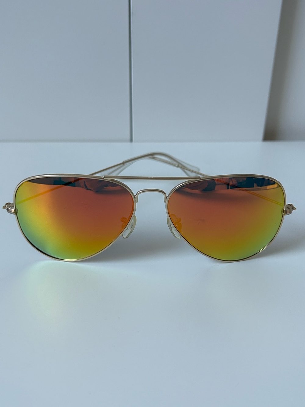 AQS Mirrored Aviator Sunglasses in Gold Finish